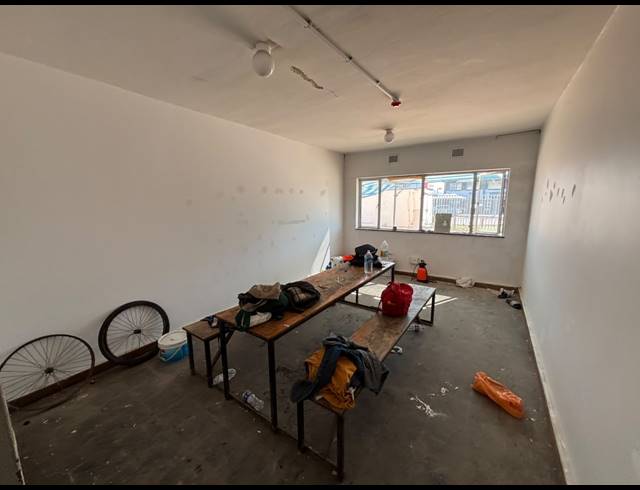 787M² WAREHOUSE TO LET IN EPPING INDUSTRIAL